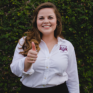 Hannah Bezet '17